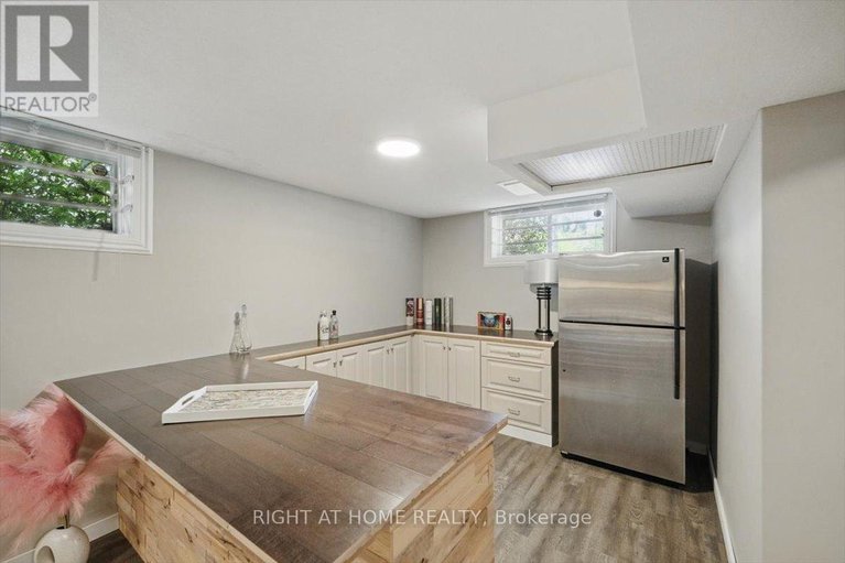 28838485/114-david-kennedy-drive/dunrobin-shores/ottawa/ontario/K0A1T0_27
