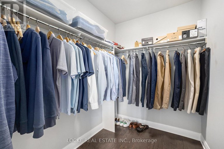28596874/517-pimiwidon-street/cfb-rockcliffe-and-area/ottawa/ontario/K1K5A1_25