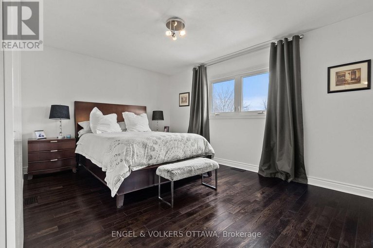 29577442/4624-albion-road/riverside-south/ottawa/ontario/K1X1A5_27