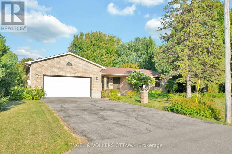 28941289/5233-mclean-crescent/manotick-long-island-nicholls-island/ottawa/ontario/K4M1G1_1