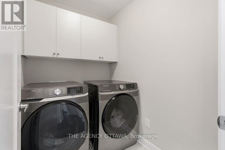 29672100/336-barrett-farm-drive/blossom-parkkemp-parkfindlay-creek/ottawa/ontario/K1T0X8_32