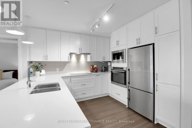 28993305/301-570-de-mazenod-avenue/ottawa-east/ottawa/ontario/K1S5X2_11