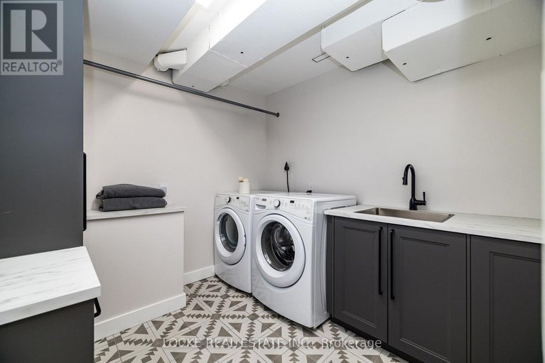 29371448/6066-ridgelea-place/chapel-hill/ottawa/ontario/K1C5P8_41