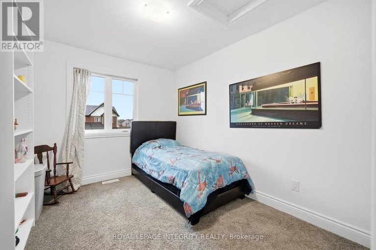 29608681/241-dion-avenue/town-of-rockland/clarence-rockland/ontario/K4K0M3_26