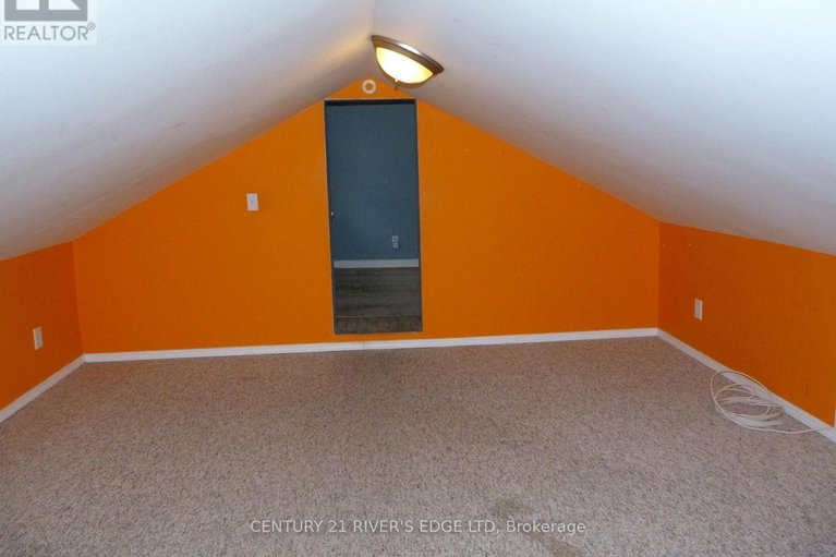 29471578/453-may-street/winchester/north-dundas/ontario/K0C2K0_42