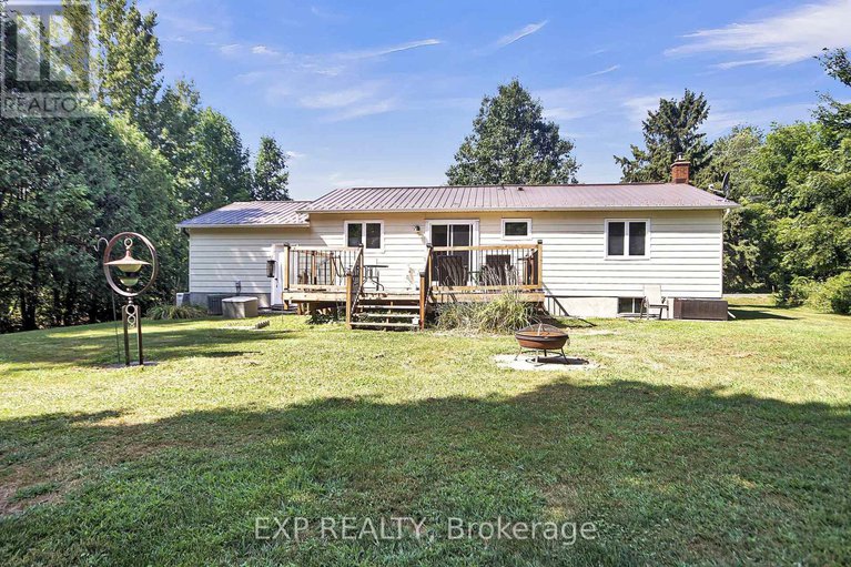 28980105/1083-eadie-road/village-of-russell/russell/ontario/K4R1E5_27