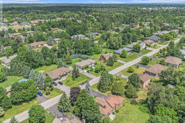 28526426/6535-empire-grove-street/greely/ottawa/ontario/K4P1G6_36