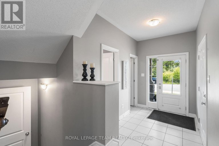 28622514/3411-woodroffe-avenue/strandherd/ottawa/ontario/K2G7A1_4