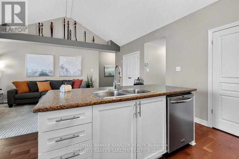 29106652/h-56-tayside-private/longfields/ottawa/ontario/K2J2T3_25