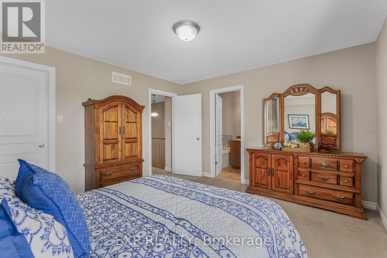 28589482/326-trailsedge-way/mer-bleuebradley-estatesanderson-park/ottawa/ontario/K1W0G6_21