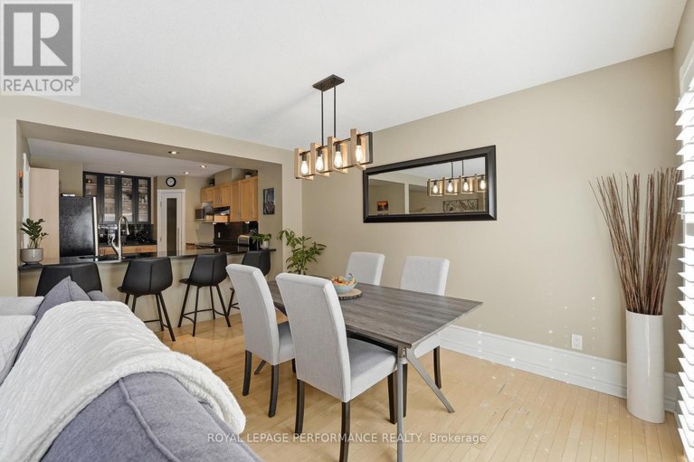 29441427/808-scala-avenue/avalon-east/ottawa/ontario/K4A4X2_16