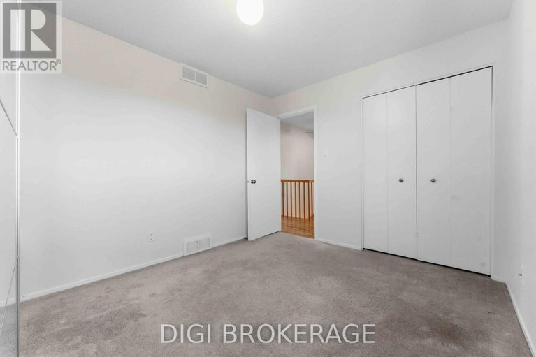 28995961/98-gillespie-crescent/hunt-club-woods/ottawa/ontario/K1V0J2_28