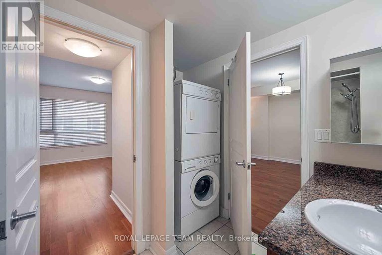 28774329/909-200-besserer-street/sandy-hill/ottawa/ontario/K1N0A7_29