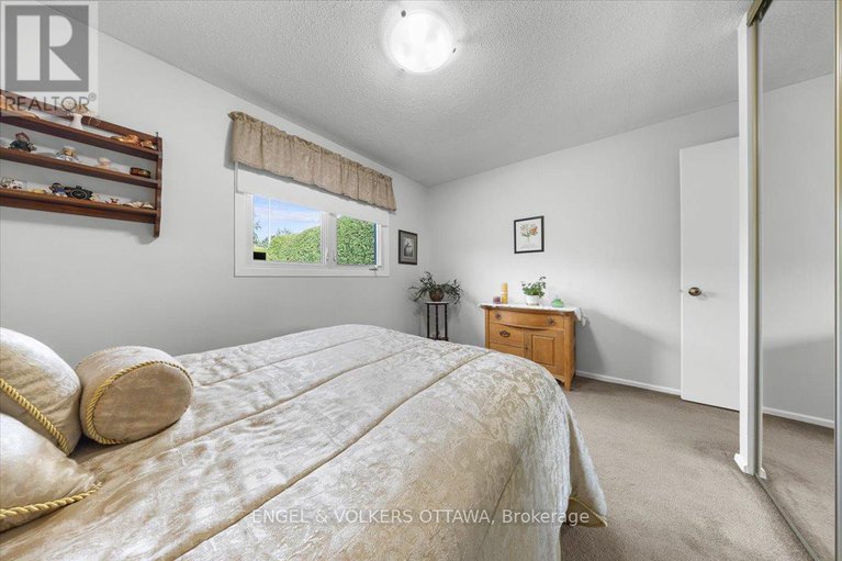 28855276/11-ventnor-way/pheasant-run/ottawa/ontario/K2J1M2_19