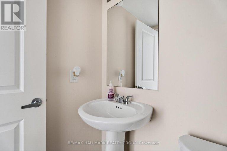 28973356/799-element-private/emerald-meadowstrailwest/ottawa/ontario/K2M0M7_7