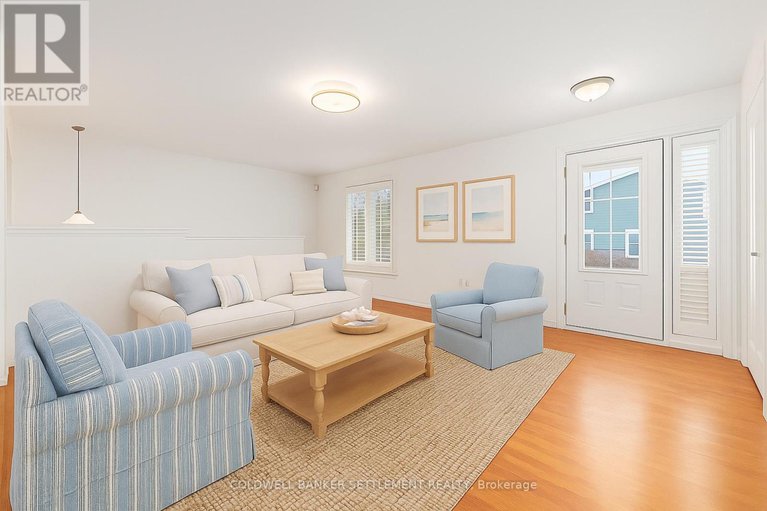 29078721/118-bay-street/drummond-n-elmsley-drummond-twp/drummondnorth-elmsley/ontario/K7C4K9_5