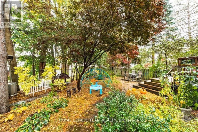 29613810/2982-richmond-road-s/fairfield-heights/ottawa/ontario/K2B6S7_30