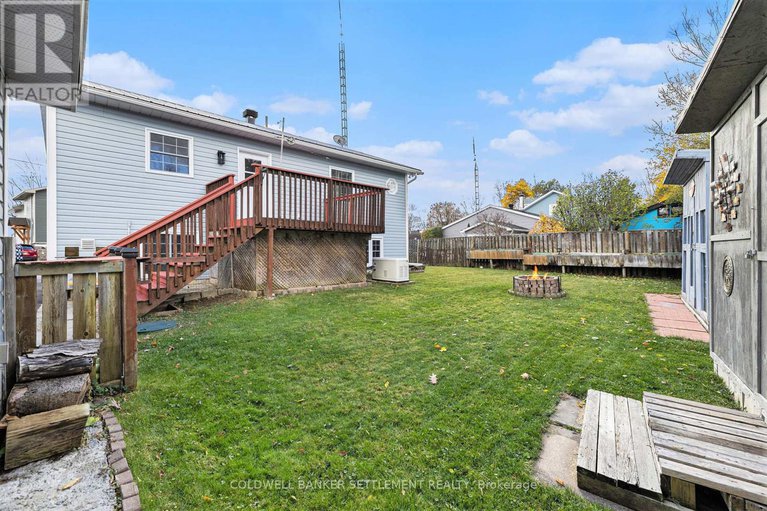 29078721/118-bay-street/drummond-n-elmsley-drummond-twp/drummondnorth-elmsley/ontario/K7C4K9_30