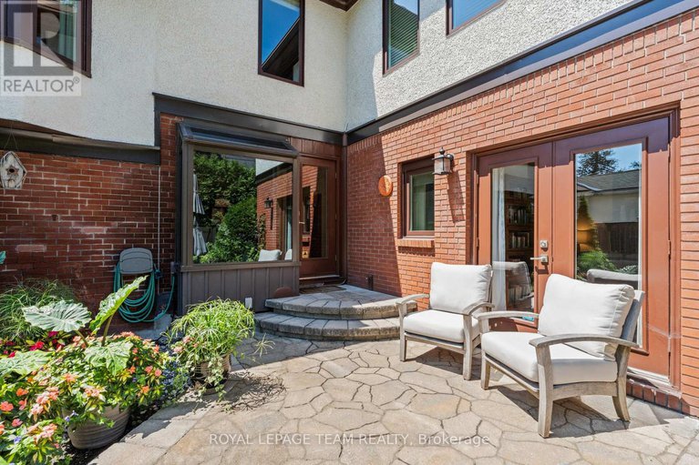 28653090/603-edison-avenue/mckellarhighland/ottawa/ontario/K2A1V6_46