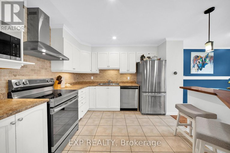 29618692/436-claridge-drive/longfields/ottawa/ontario/K2J5J2_5