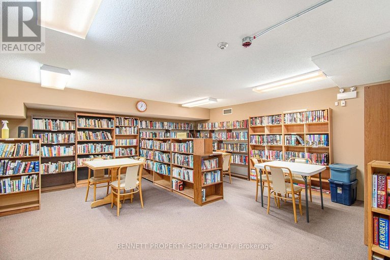 29434199/1209-2625-regina-street/britannia/ottawa/ontario/K2B5W8_18