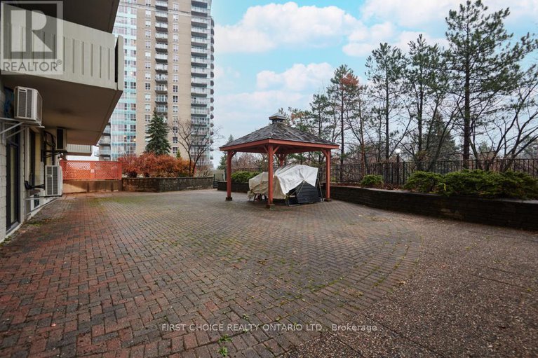 29142164/714-40-landry-street/vanier/ottawa/ontario/K1L8K4_28