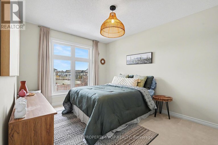 29534345/554-stargazer-crescent/riverside-southgloucester-glen/ottawa/ontario/K4M0H2_19