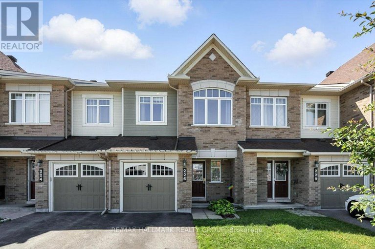 28627061/226-gerry-lalonde-drive/avalon-west/ottawa/ontario/K4A0W6_1