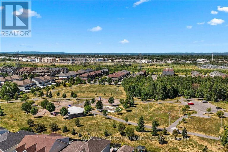 28743482/416-rochefort-circle/avalon-west/ottawa/ontario/K4A0M8_35