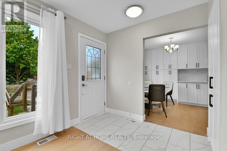 29018595/2230-bickerton-avenue/canotek-industrial-park/ottawa/ontario/K1J6Y3_4