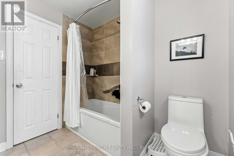 29235552/1017-arrowhead-place/convent-glen/ottawa/ontario/K1C2S5_21