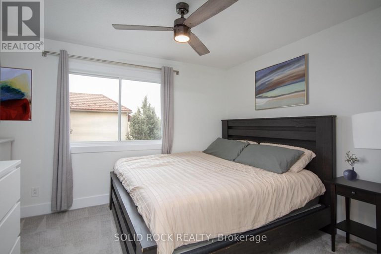 28935988/119-kincardine-drive/glencairnhazeldean/ottawa/ontario/K2V1B1_26