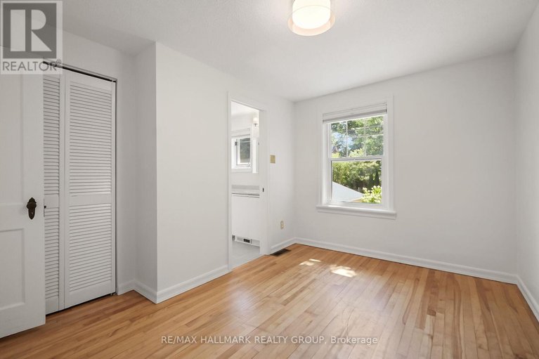 28776186/82-laurentian-place/civic-hospital/ottawa/ontario/K1Y4E2_35