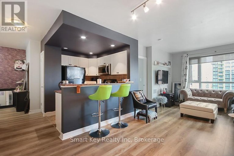 29642091/911-200-besserer-street/sandy-hill/ottawa/ontario/K1N0A7_10