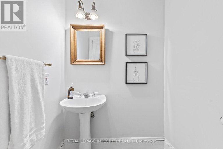28651932/29-strathcona-avenue/glebe/ottawa/ontario/K1S1X3_15