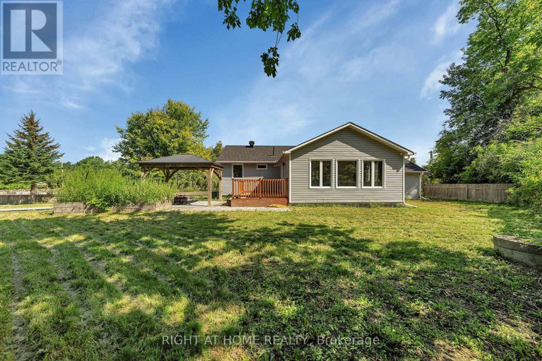 27937826/6200-russell-road-e/carlsbad-springs/ottawa/ontario/K0A1K0_26