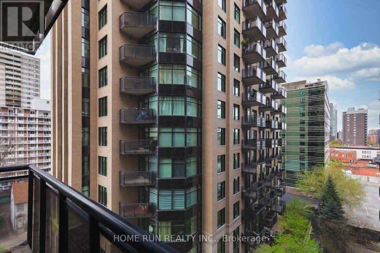 28506686/708-245-kent-street/ottawa-centre/ottawa/ontario/K2P0A5_17
