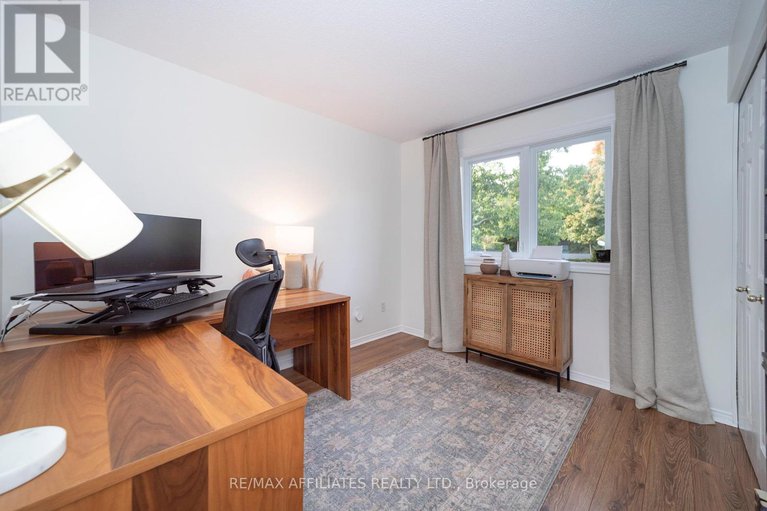 28104929/7055-shadow-ridge-drive/greely/ottawa/ontario/K4P1B8_19