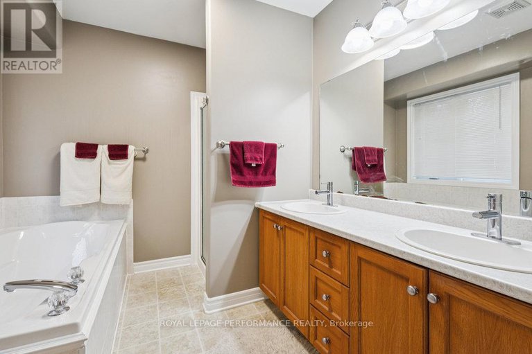 29118234/7051-donwel-drive/greely/ottawa/ontario/K4P1M7_16