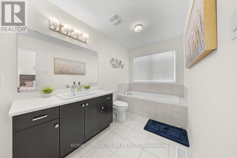 29582794/290-turnbuckle-crescent/half-moon-bay/ottawa/ontario/K2J7B7_20