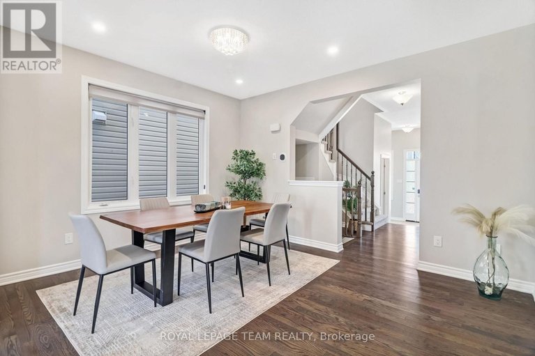 29516252/335-rue-des-soldats-riendeau-street/half-moon-bay/ottawa/ontario/K2J6H4_7