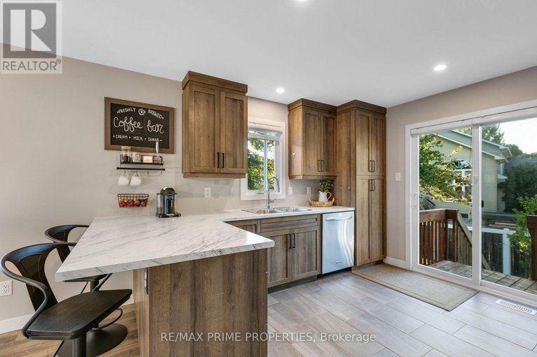 29399730/208-filion-street/embrun/russell/ontario/K0A1W0_16