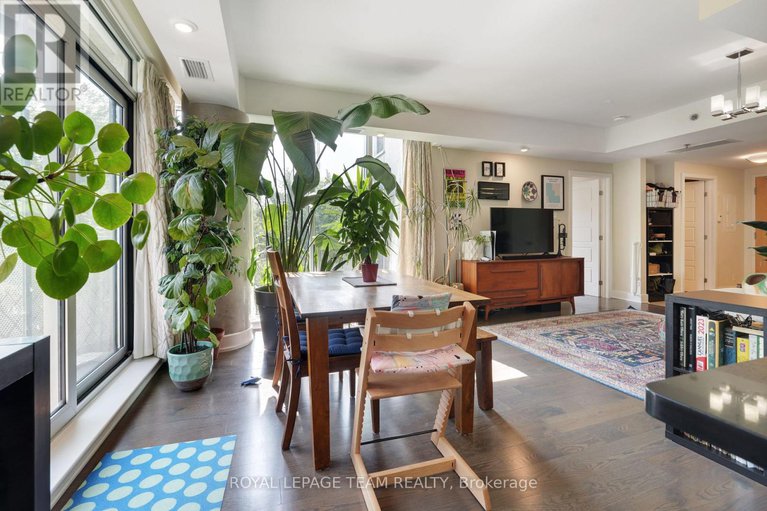 29283025/324-300c-lett-street/west-centre-town/ottawa/ontario/K1R0A8_16