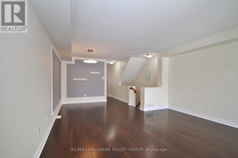 28148839/148-paseo-private/centrepointe/ottawa/ontario/K2G3J5_34