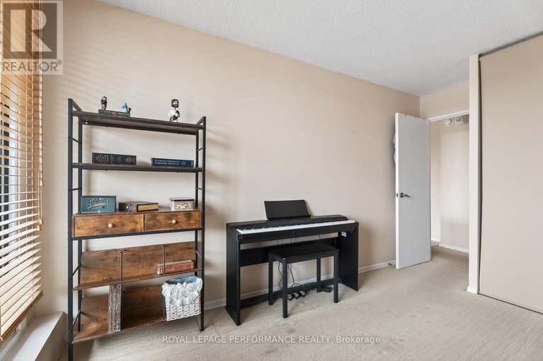 29617945/207-265-poulin-avenue/britannia/ottawa/ontario/K2B7Y8_18