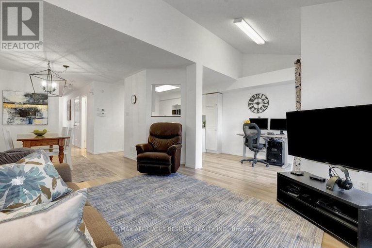 28998618/29-calaveras-avenue/longfields/ottawa/ontario/K2J4Z8_12