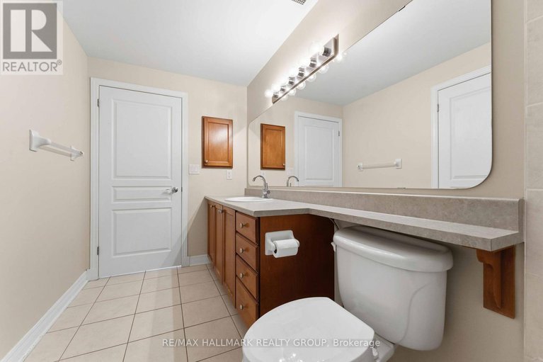 29111113/320-905-beauparc-private/cyrville/ottawa/ontario/K1J0A2_20