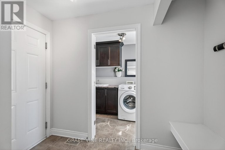 29427195/84-settlement-lane/village-of-russell/russell/ontario/K4R0A4_16