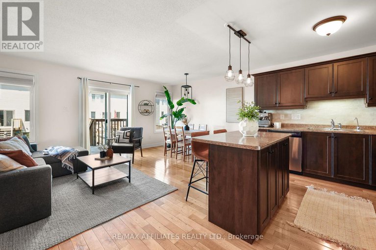 28733724/386-ann-street/almonte/mississippi-mills/ontario/K0A1A0_4