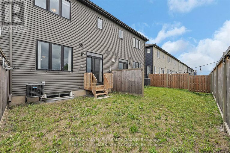 28589386/568-prominence-way/avalon-east/ottawa/ontario/K4A5K9_36